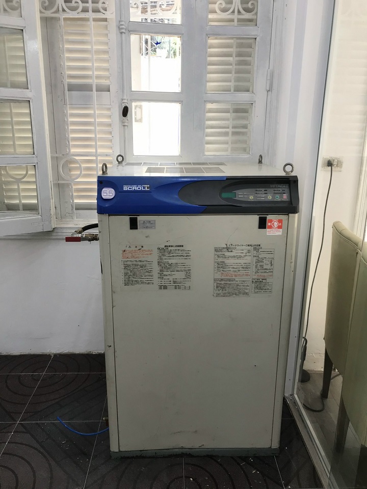 ban may nen khi hitachi scroll 5 5kw cu tai nguyen hong ha noi r2ju