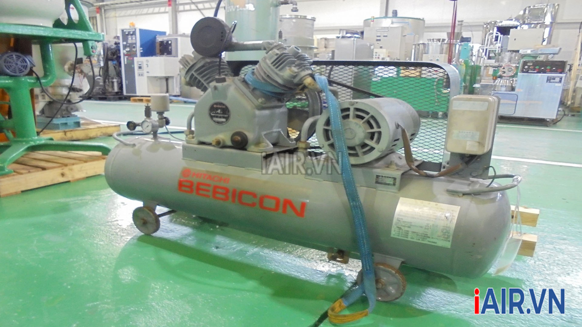 top 03 li do nen chon mua may nen khi hitachi cu 946u